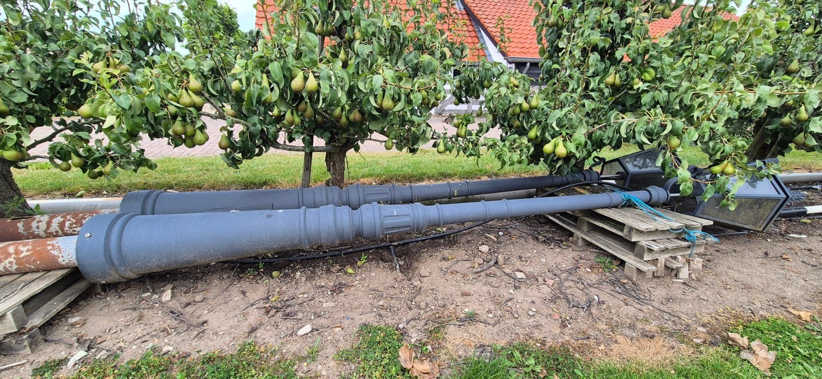 2 prachtige gietijzeren lantaarnpalen – klassiek en sfeervol, Tuin en Terras, Ophalen, Overige materialen, Gebruikt, Staande lamp