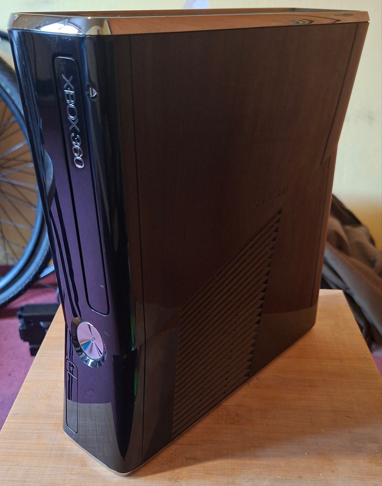 Xbox 360 Elite Console met Controller en Kabels, Spelcomputers en Games, Spelcomputers | Xbox 360, Gebruikt, 120 GB, 360 Elite of Super Elite