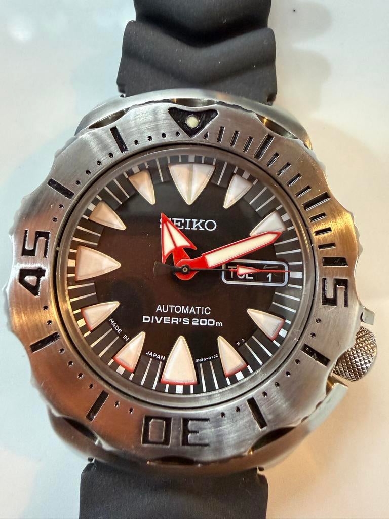 Zeldzame Seiko monster dracula made in japan, Ophalen of Verzenden, Gebruikt, Zwart, IOS
