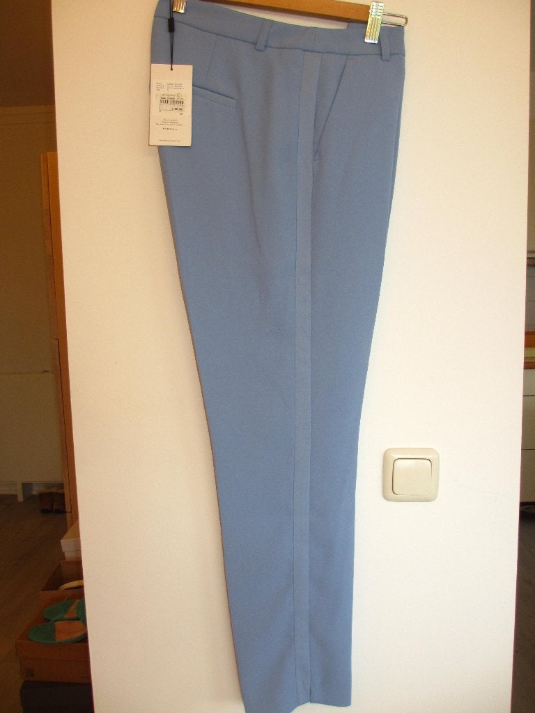 Fabienne Chapot Merel trousers / broek M lichtblauw NIEUW, Maat 38/40 (M), Blauw, Nieuw, Ophalen of Verzenden