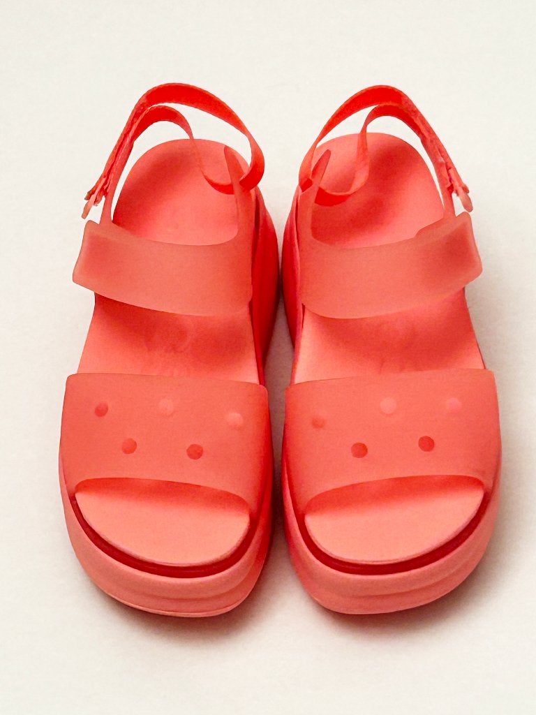 Koraalroze/zalmroze Crocs platform sandalen/W8 (38/39), Zo goed als nieuw, Crocs, Roze, Sandalen of Muiltjes