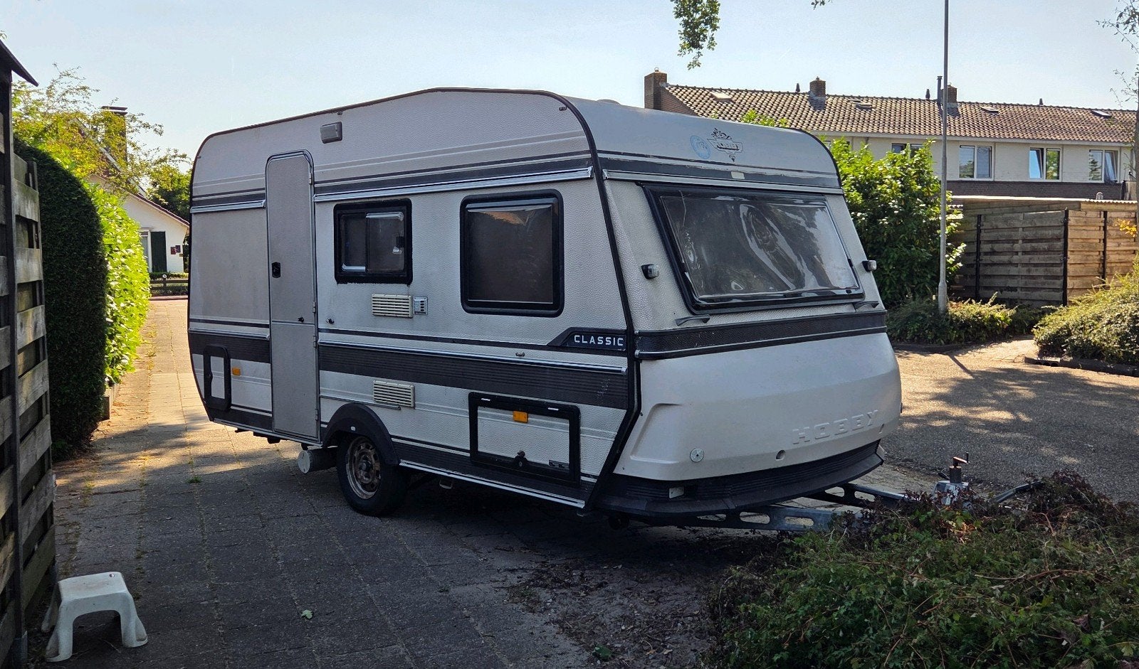 Hobby classic 420 gepimpt 4 persoons nieuwe voortent/banden, Caravans en Kamperen, Ophalen, Gebruikt, Tot en met 4