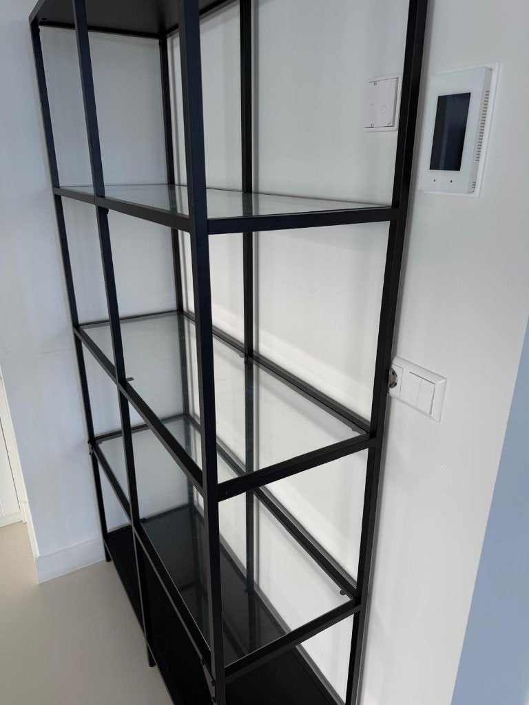 IKEA VITTSJO stellingkast, Ophalen, Zo goed als nieuw