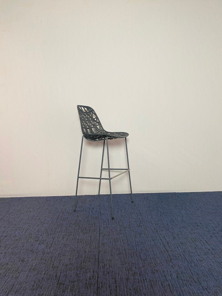 16 x Barkruk Crassevig Nett 82 - kunststof - antraciet, Ophalen, Met voetsteun, 60 tot 90 cm, Metaal