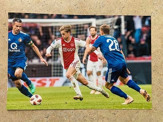 Org kleurenfoto 20x30 cm 28-10-2018 F de Jong-R van Persie, Verzamelen, Verzenden, Nieuw, Ajax, Poster, Plaatje of Sticker