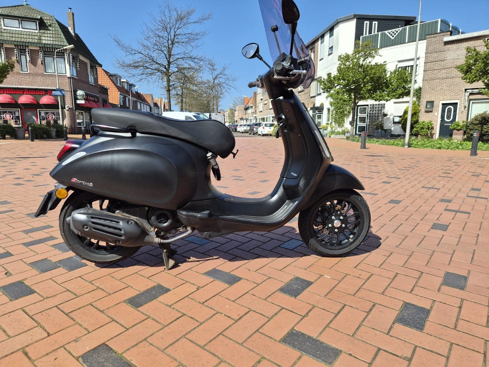 Vespa Sprint Notte 2020, rond 7.100 km, Ophalen, Gebruikt, Benzine, Vespa