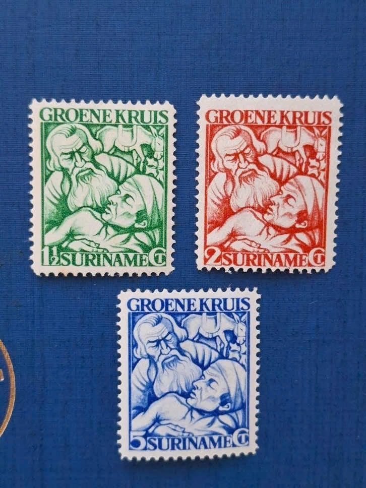 Postzegel Suriname 1929 3 ongestempelde Groene Kruis zegels, Postzegels en Munten, Postzegels | Suriname, Ophalen of Verzenden