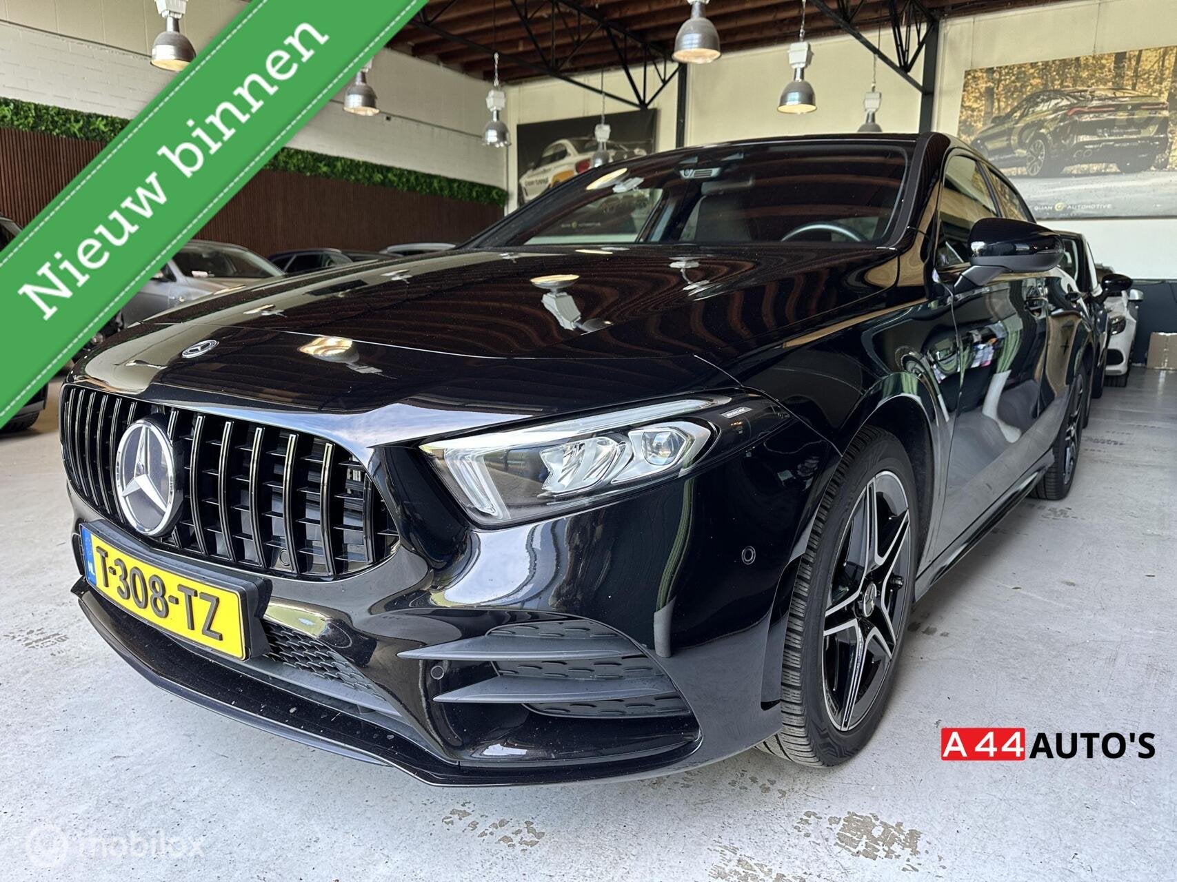 Mercedes A-klasse 250 e Business Solution AMG Limited*, Auto's, 4 cilinders, Automatische klimaatregeling, Zwart, Bedrijf