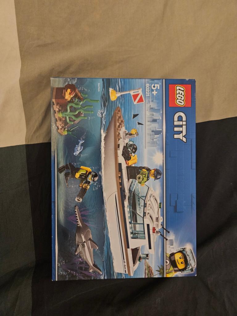 LEGO City 60221 Duikjacht - Compleet met doos, City, Lego, Ophalen of Verzenden, Zo goed als nieuw