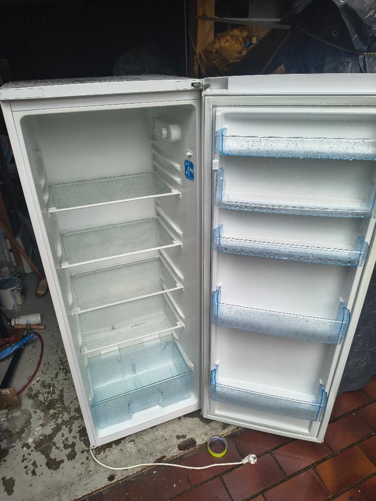 Mooie grote koelkast, Witgoed en Apparatuur, Koelkasten en IJskasten, Ophalen, 200 liter of meer, 140 tot 160 cm, 45 tot 60 cm