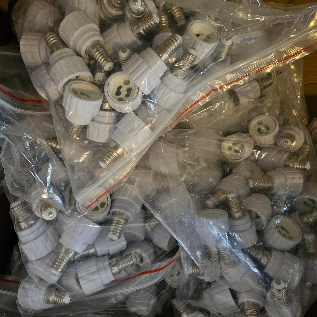 Restpartij verloopfittingen E27 E14 E40 GU10 B22 converters, Ophalen of Verzenden, Nieuw, Overige typen