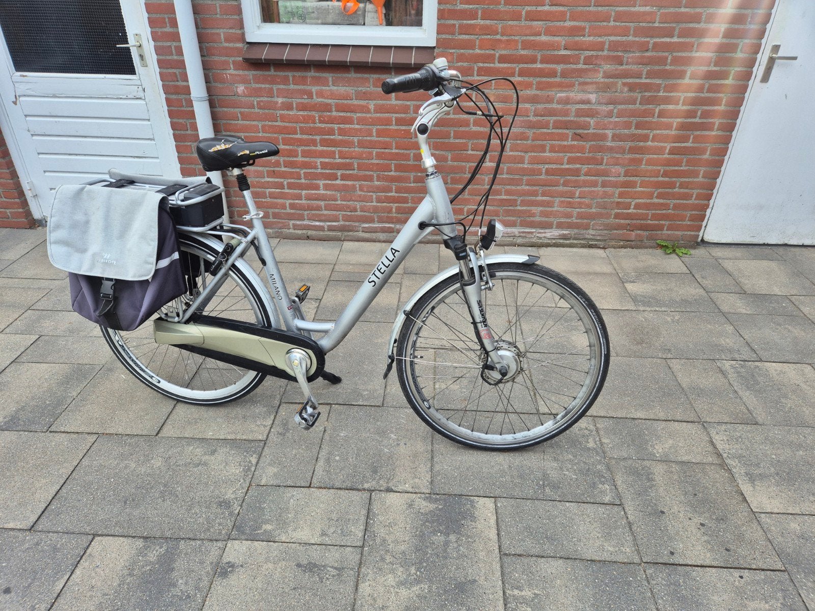 Stella opknapper, Fietsen en Brommers, Gebruikt, 51 tot 55 cm, 30 tot 50 km per accu, Ophalen