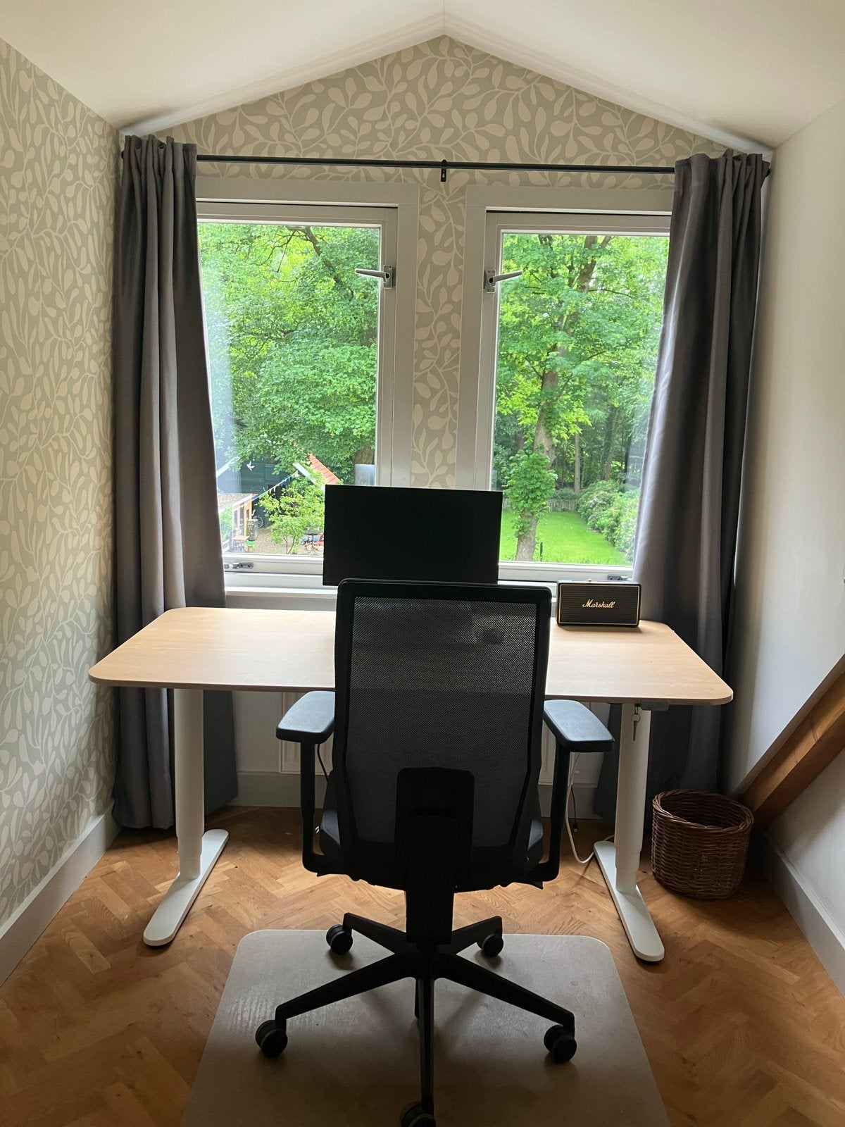 Elektrisch verstelbaar zit-sta bureau 160x80 cm, Ophalen, Elektrisch, Zo goed als nieuw, Zit-sta bureau