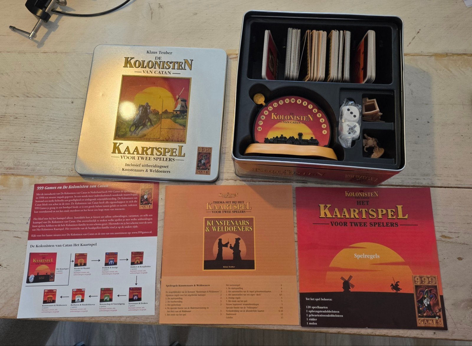 Kolonisten van Catan Kaartspel + Kunstenaars & Weldoeners, Hobby en Vrije tijd, Gezelschapsspellen | Kaartspellen, Ophalen of Verzenden