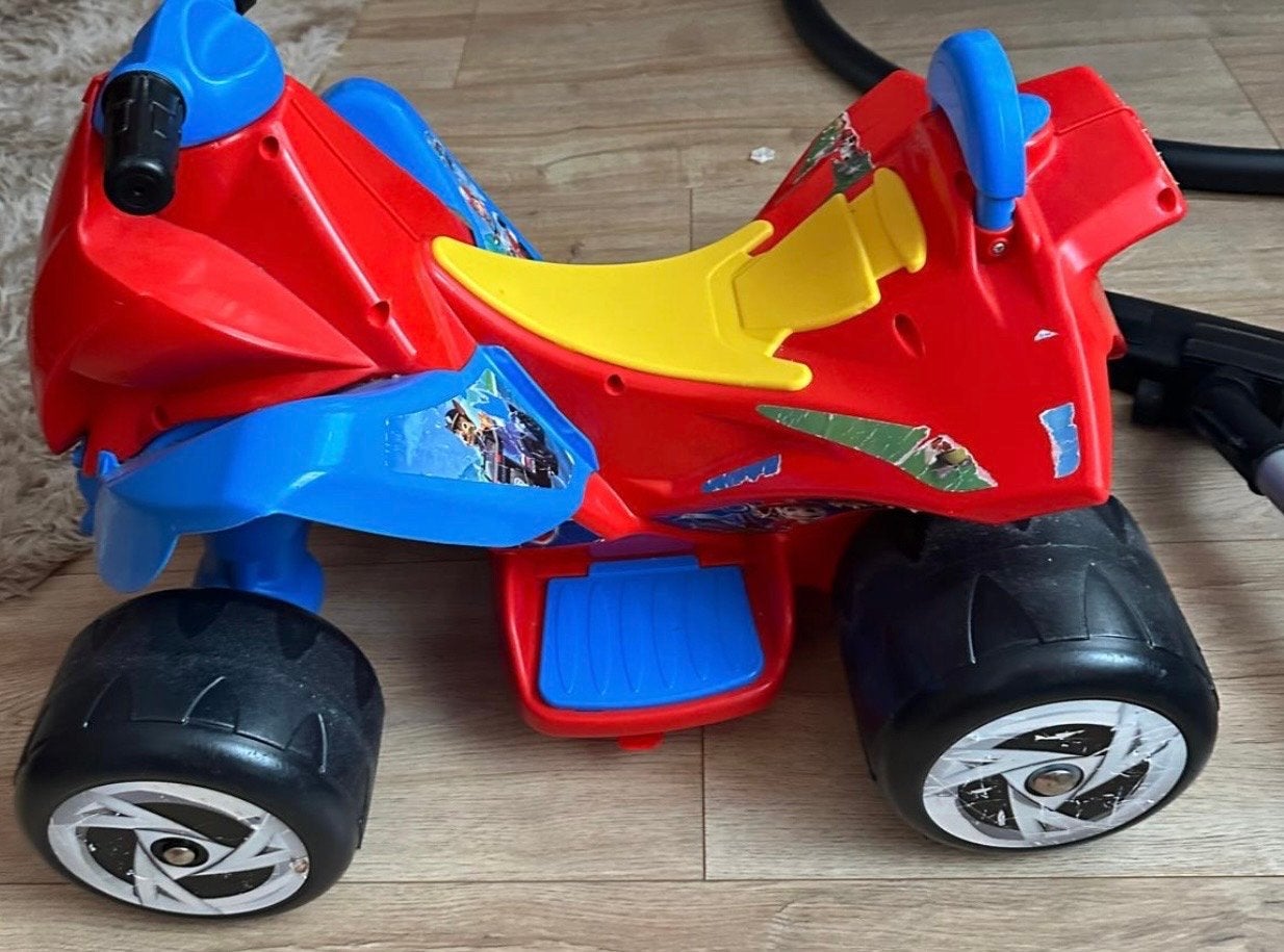 Rode loopmotor voor kinderen - Gebruikt, Ophalen of Verzenden, Gebruikt, Loopfiets