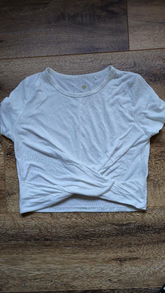 Kort wit t-shirt van Athlecia maat 34, Wit, Ophalen of Verzenden, Zo goed als nieuw, Korte mouw