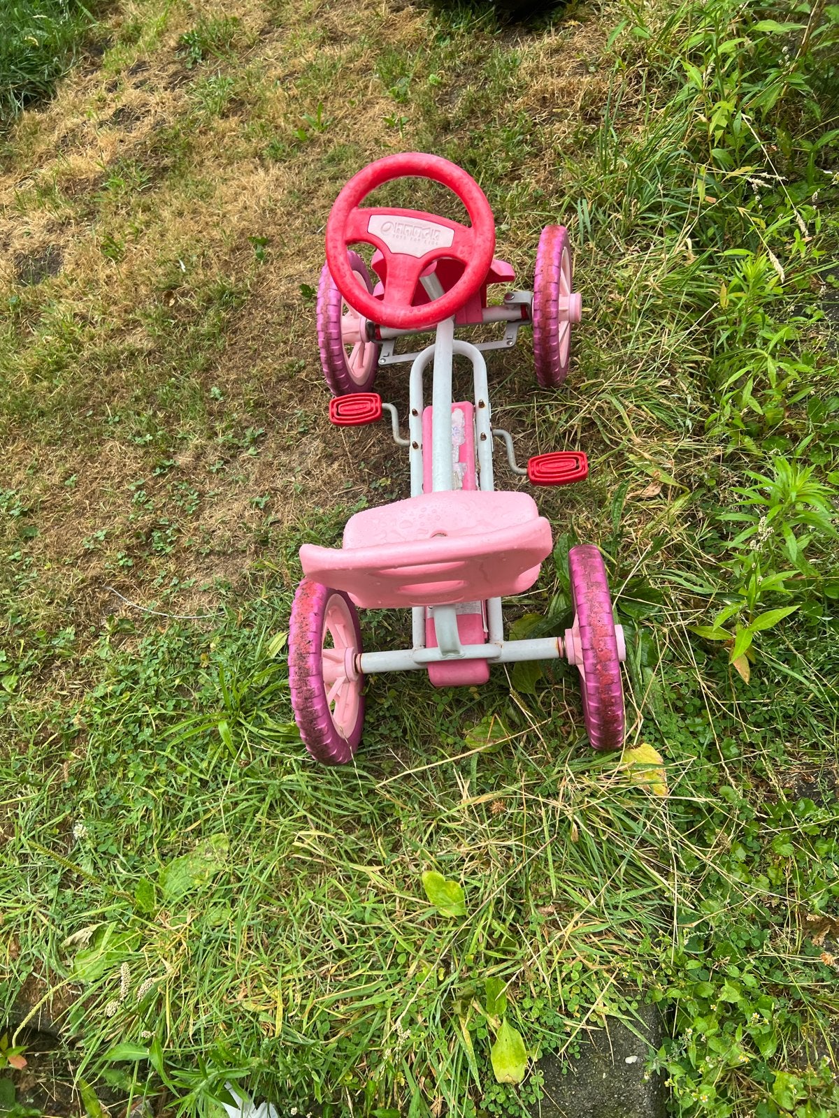 Roze kinder trapauto - Gebruikt, Ophalen of Verzenden, Gebruikt, Trapvoertuig