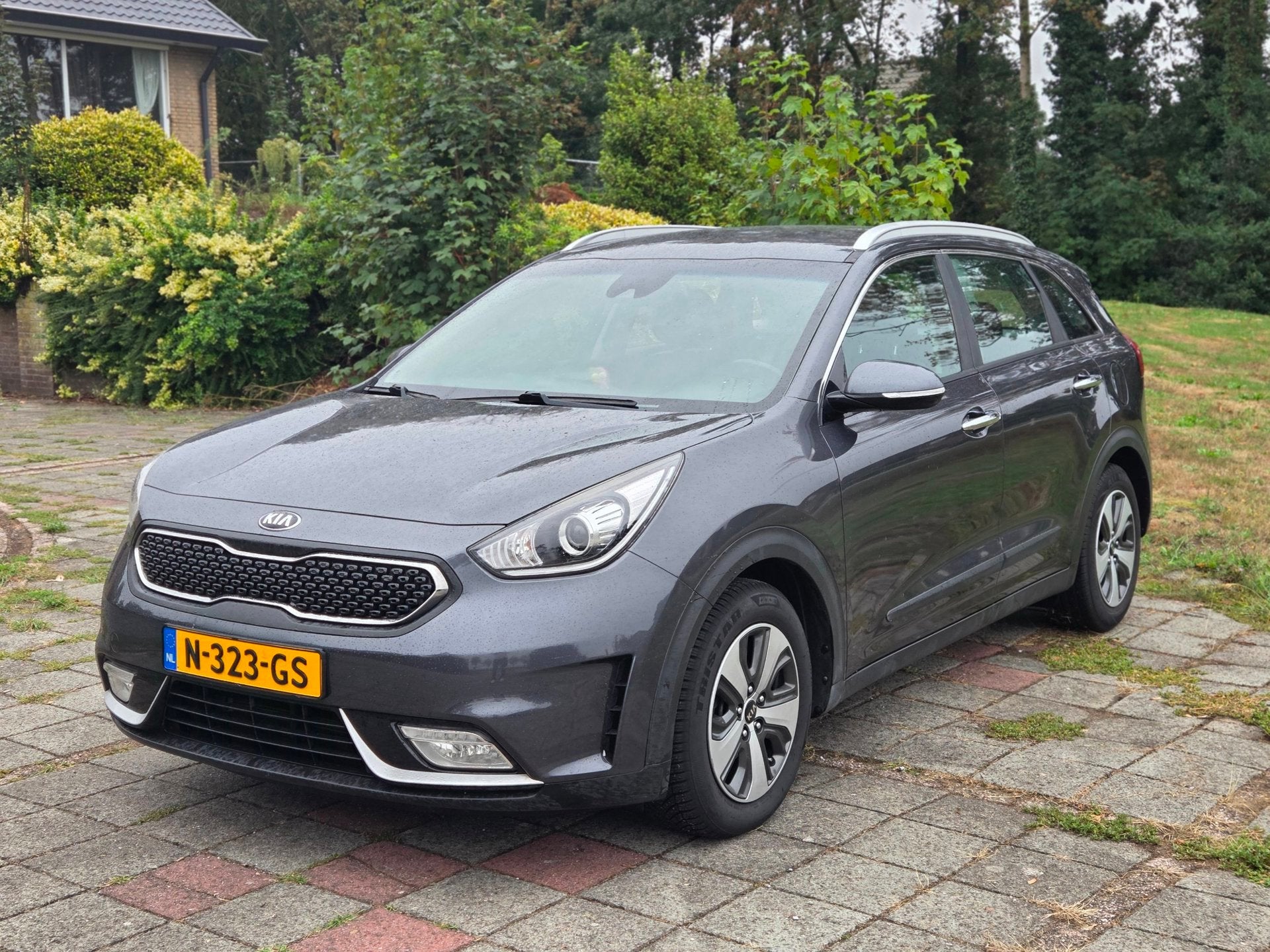 Kia Niro 1.6 GDi Hybrid DynamicLine, Gebruikt, Euro 6, Leder en Stof, SUV of Terreinwagen