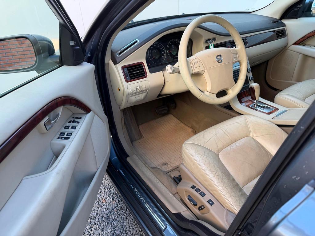 Volvo V70 3.2 AWD Summum | 2008 | Youngtimer |, Automaat, Automatische klimaatregeling, Gebruikt, 1770 kg