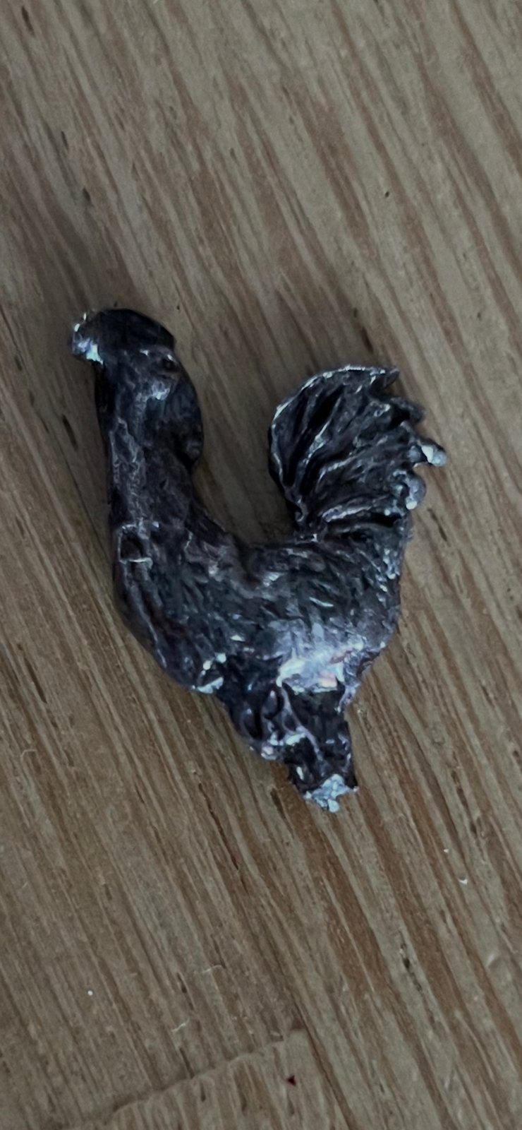 Haantje zilver of verzilverd 2x3 cm., Ophalen of Verzenden, Gebruikt