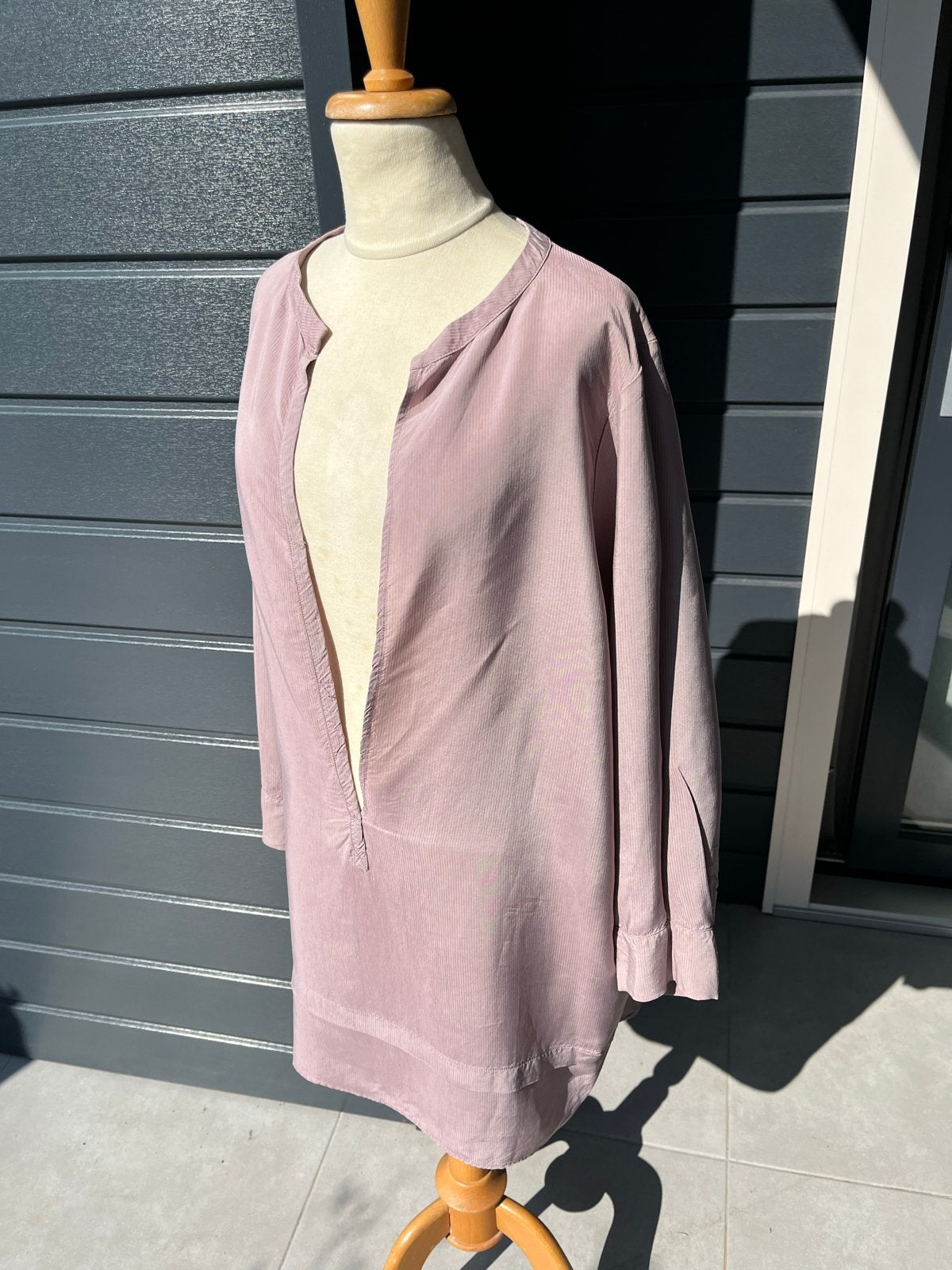 Roze Humanoid Blouse - Maat L, Kleding | Dames, Ophalen of Verzenden, Zo goed als nieuw, Maat 42/44 (L), Roze