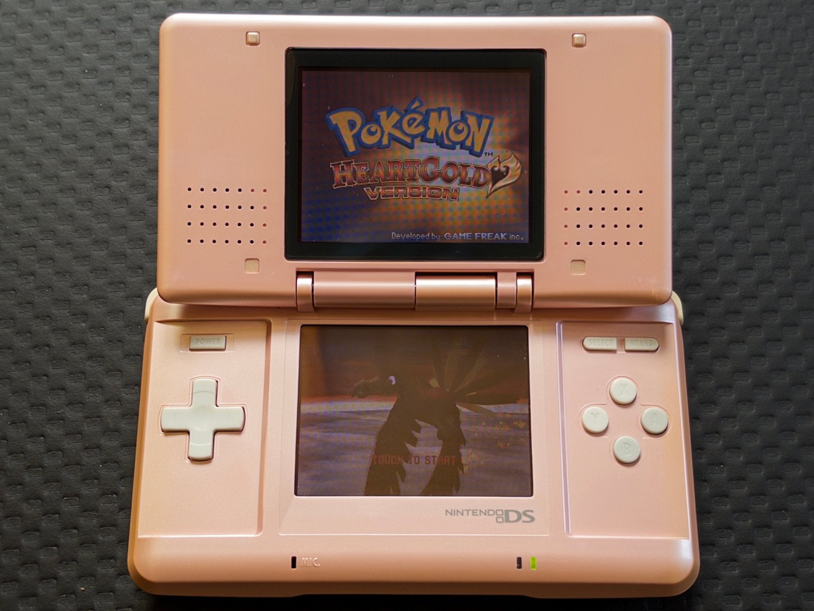 Nintendo DS Phat Roze, Spelcomputers en Games, Ophalen of Verzenden, Zo goed als nieuw, Roze, DS Original of Phat