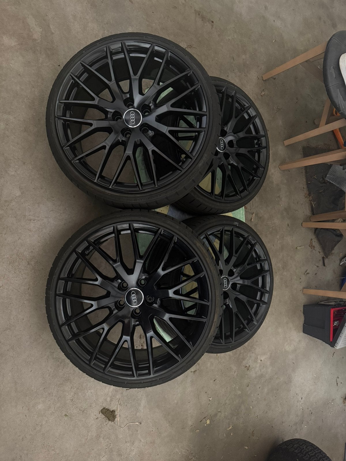 Orginele Audi TT (8S) velgen Zwart NIEUWSTAAT, Auto-onderdelen, Banden en Velgen, Ophalen, Banden en Velgen, Nieuw, Personenwagen