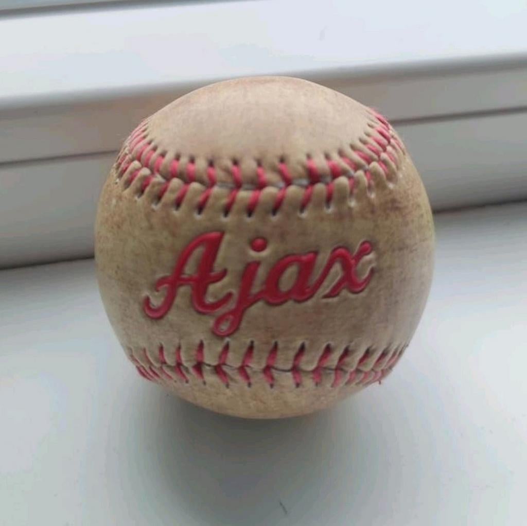 Ajax Honkbal - Uniek verzamelobject, Sport en Fitness, Honkbal en Softbal, Ophalen of Verzenden, Zo goed als nieuw, Honkbal, Bal