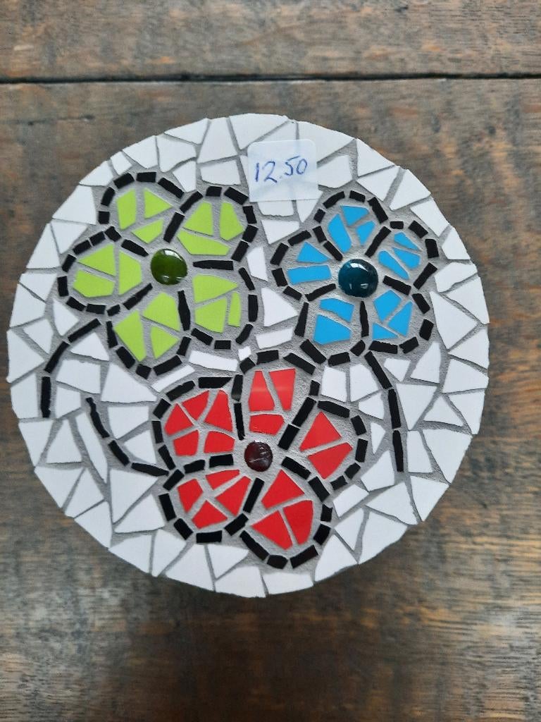 Mozaïek, doosje beplakt met mozaïek steentjes., Hobby en Vrije tijd, Knutselen, Ophalen of Verzenden, Nieuw