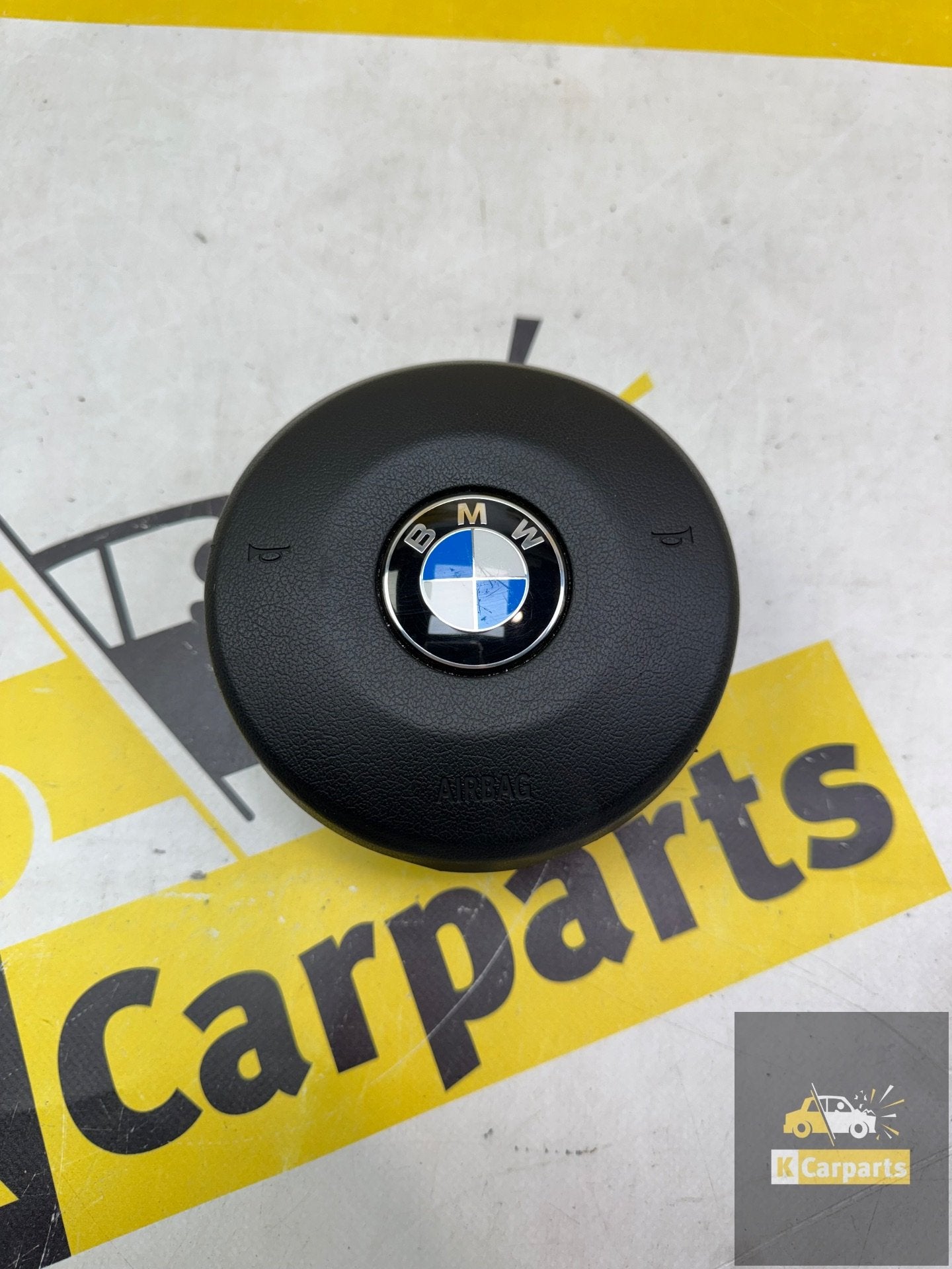 Stuur Airbag BMW 1 serie F20 X4 M X1 F48 F49 F39 F15 F20 F32, Petuelring 130
80788  Munich, DE, Gebruikt, Info@bmw.de, Ophalen of Verzenden