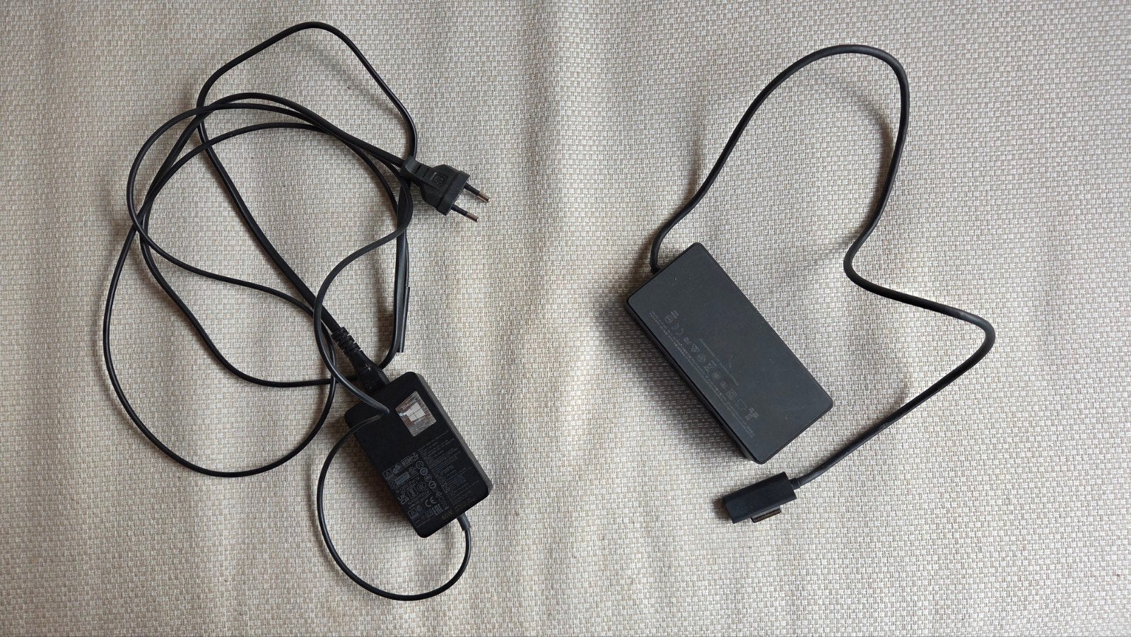 Microsoft Surface Dock 1 met 65W oplader, Computers en Software, Ophalen of Verzenden, Gebruikt, Microsoft