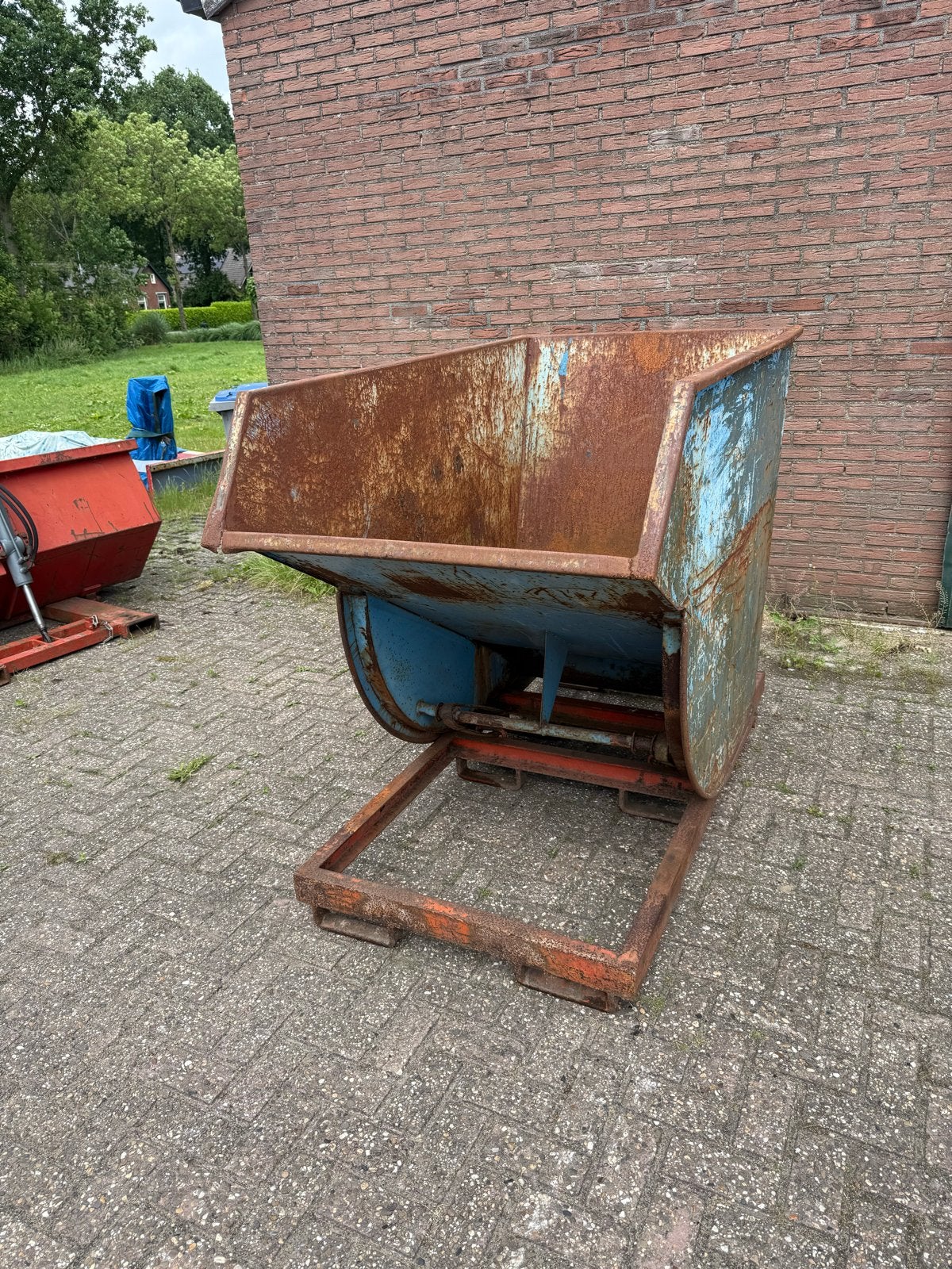 Kantel kiepbak heftruck spanenbak - Werkt naar behoren, Ophalen, O, O, O