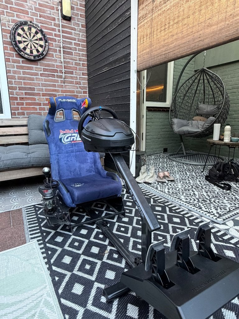 PlaySeat RedBull GRC + Thrustmaster T300GT + Shifter| PS PC, Ophalen, Zo goed als nieuw