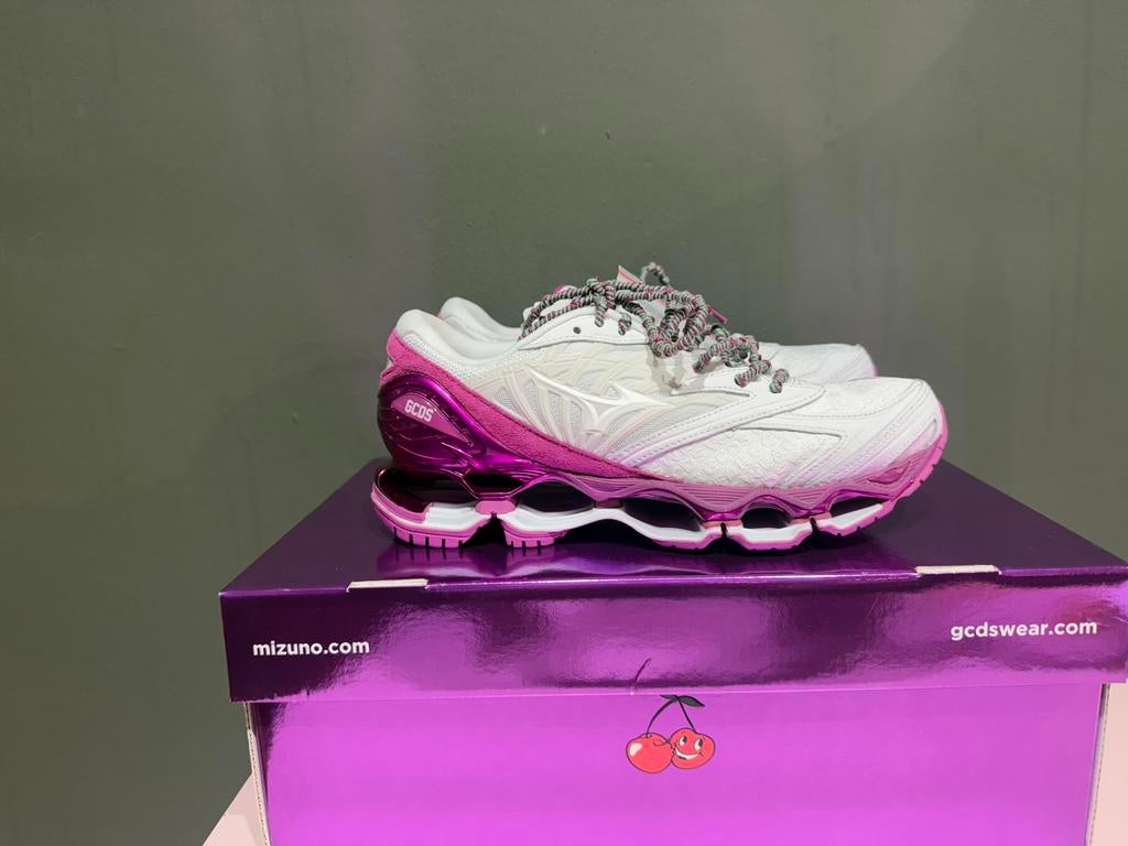 Te koop nieuwe Mizuno Wave Prophecy maat 37, Postlaan 3, Nieuw, Ophalen of Verzenden, 123@home.nl