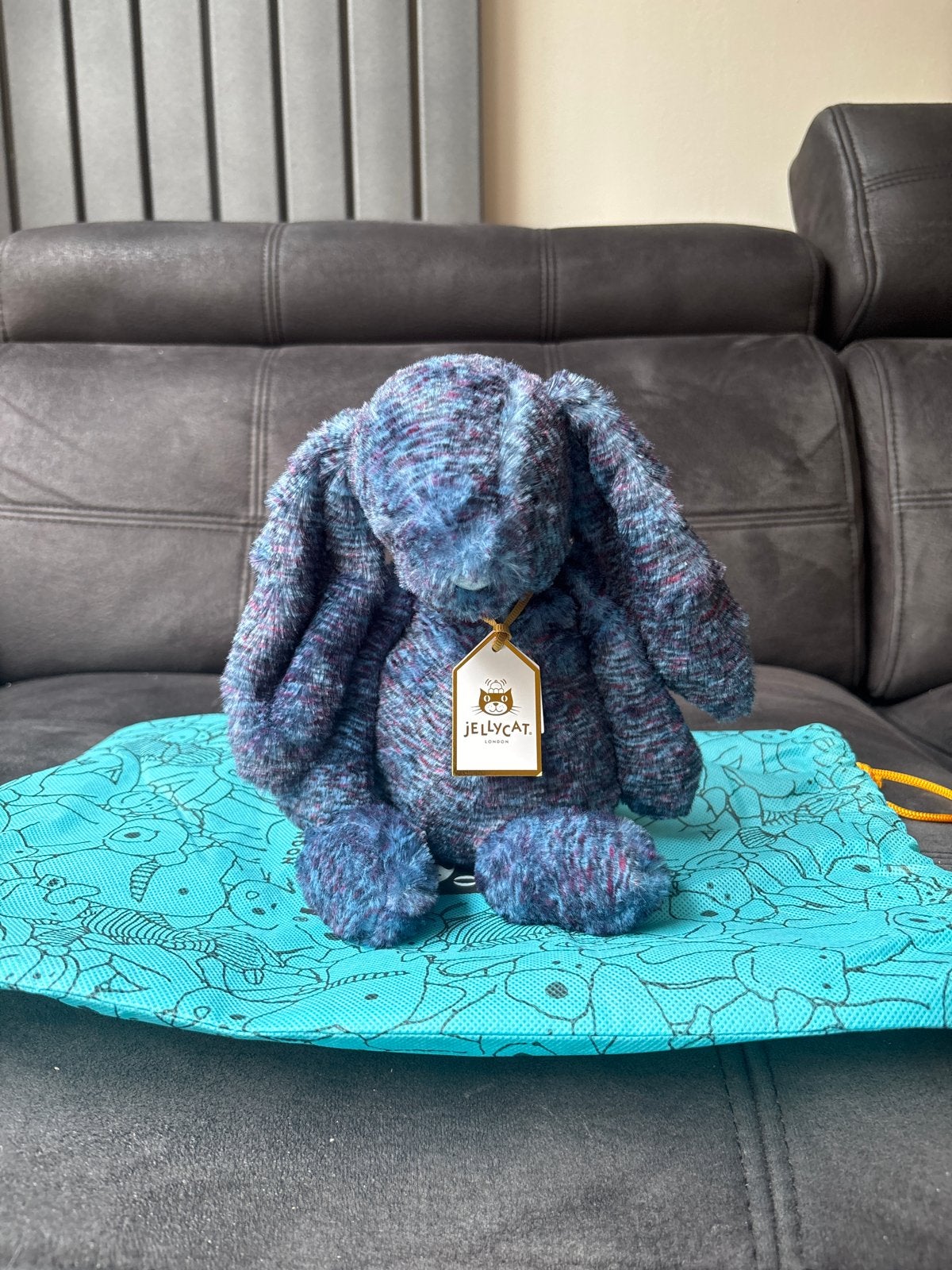 Jellycat Konijn Basskup - Zo goed als nieuw, Jellycat, Blauw, Konijn, Middelgroot (20 tot 80 cm)