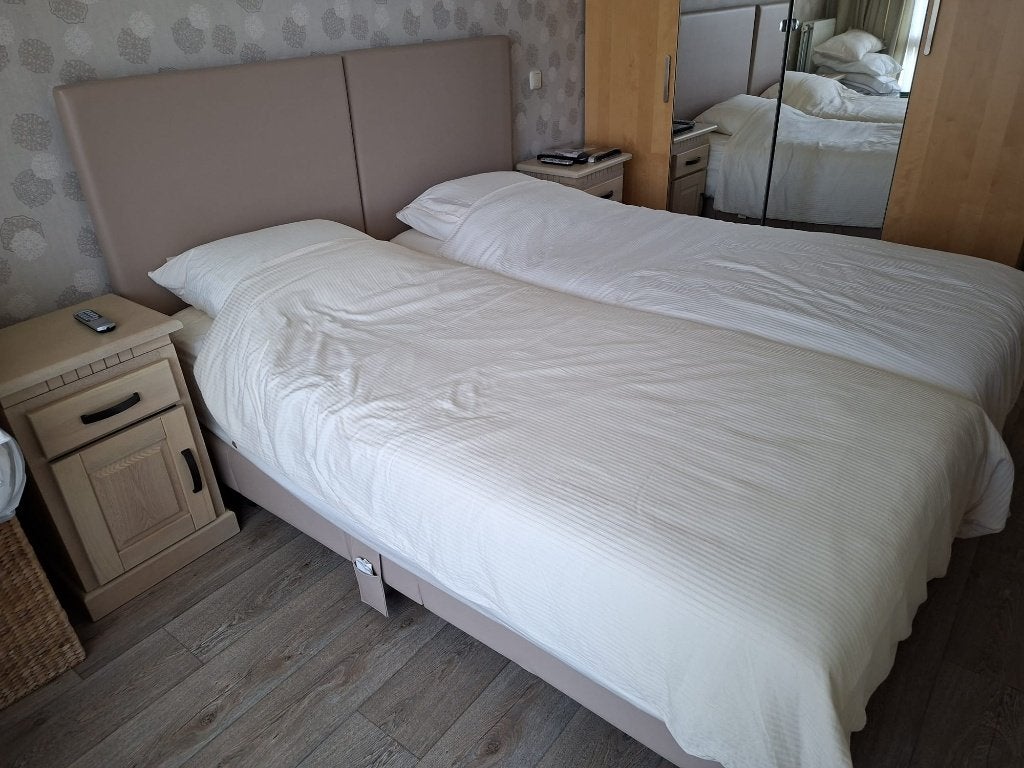 hoog laag bed (2 keer 1 persoons), Huis en Inrichting, Ophalen, Overige materialen, Eenpersoons, 80 cm