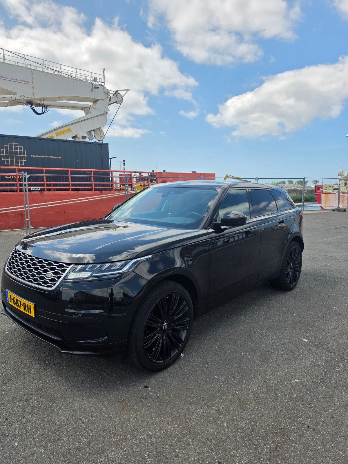 Land Rover Range Rover Velar 2.0 180pk AWD AUT 2018 Zwart, Auto's, Land Rover, Automaat, 1800 kg, 4 cilinders, 179 pk