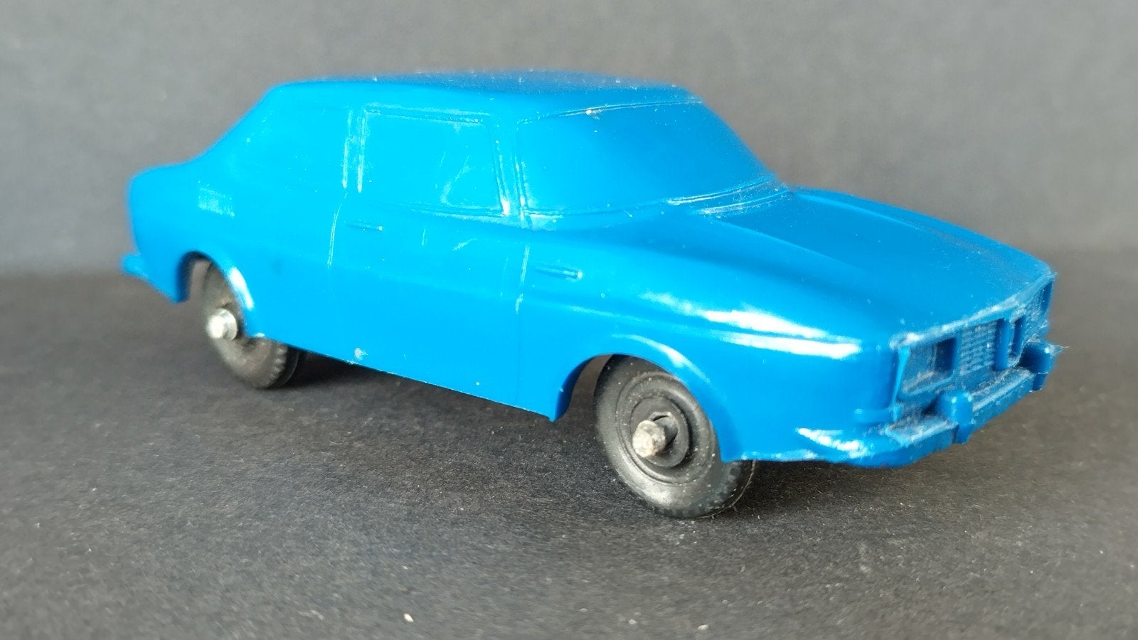 Saab 99 1:43 Galanite Vinyl Pol, Overige merken, Auto, Verzenden, .