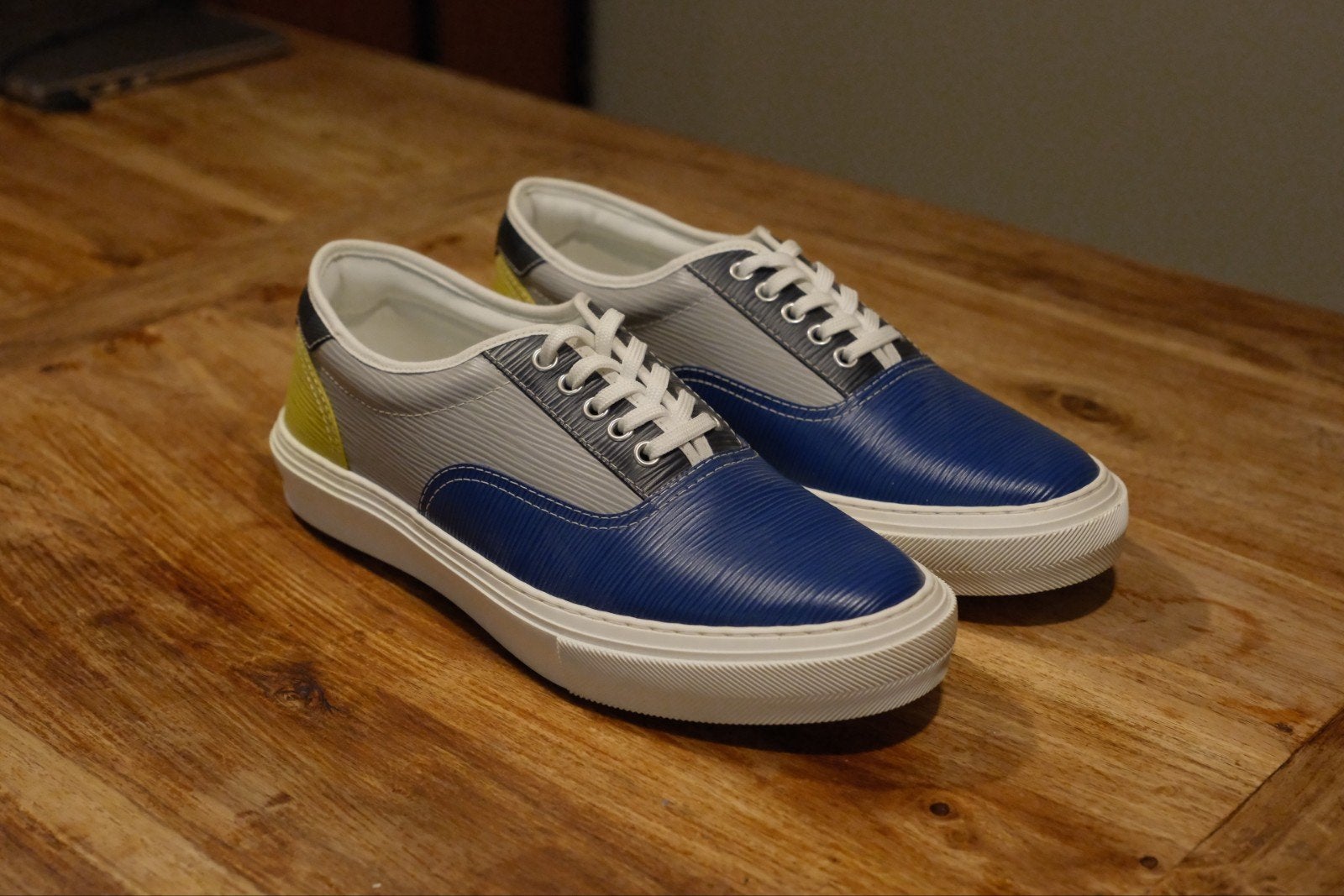 Louis Vuitton Trocadero Richelieu Epi Leder Sneakers, Ophalen of Verzenden, Nieuw, Overige kleuren