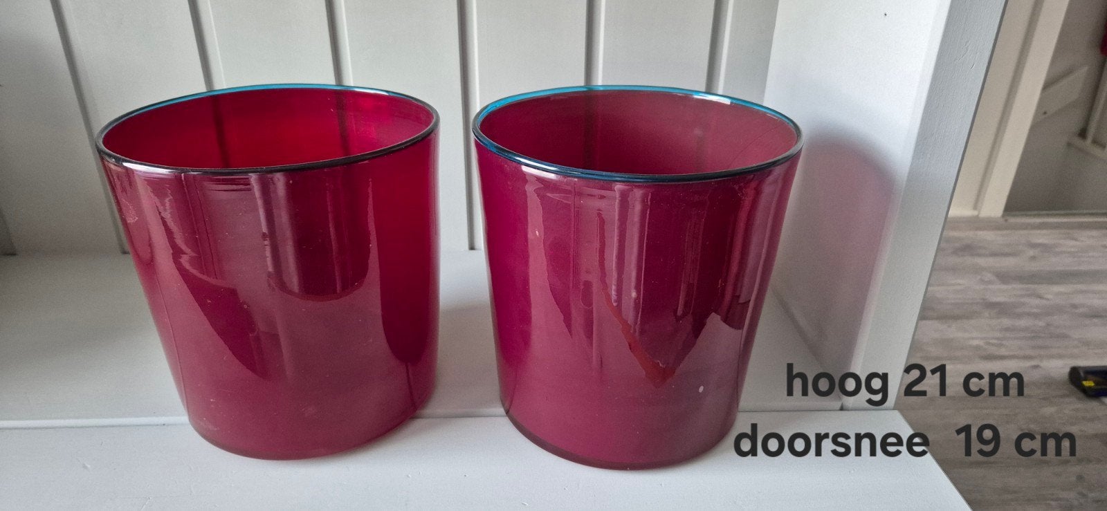 2 rode  windlichten/potten, Ophalen, Zo goed als nieuw, Modern, Glas