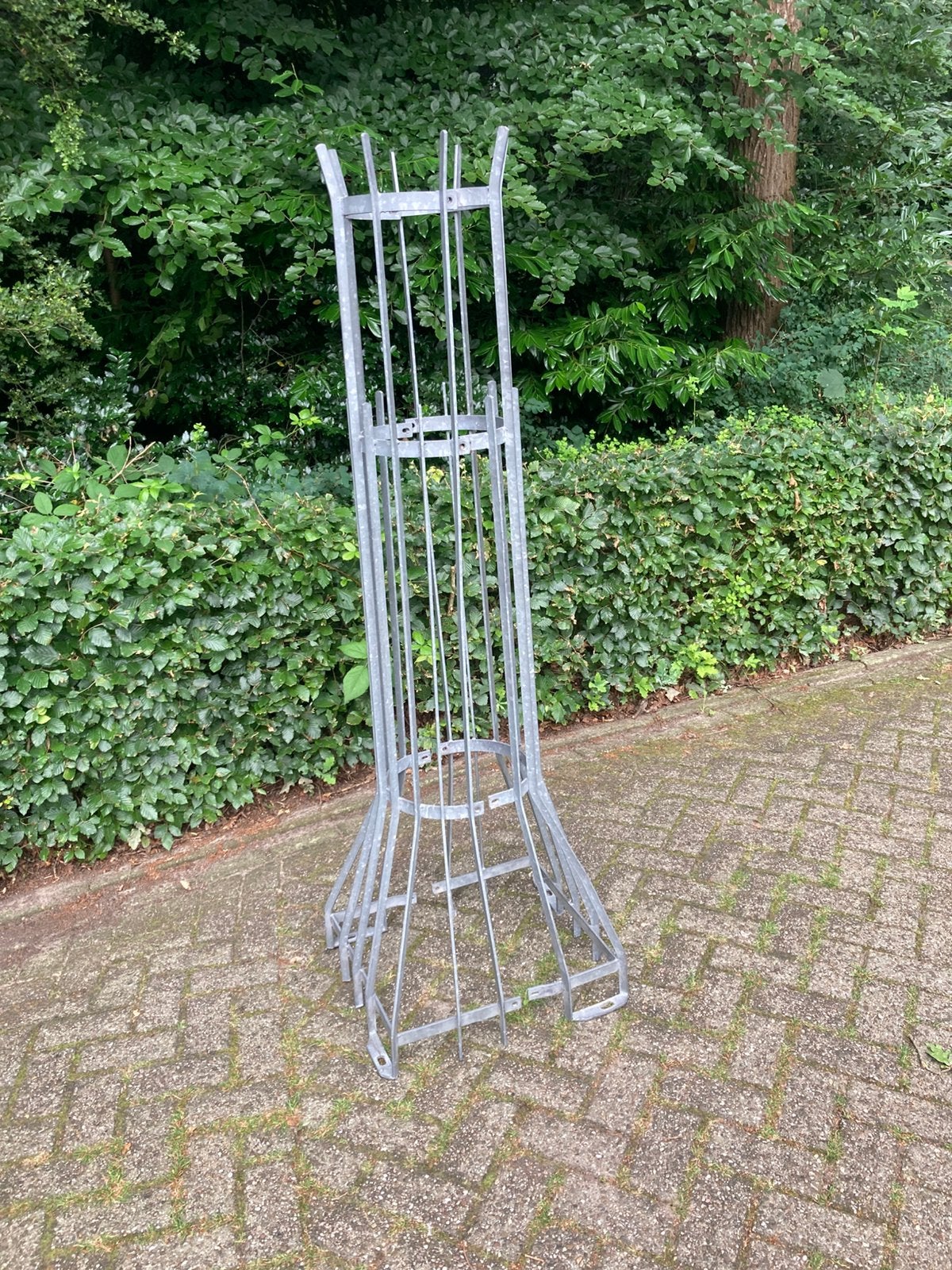 Ijzeren boomkorf/ boombescchermer, Tuin en Terras, Gaas en Draad, Ophalen, Zo goed als nieuw