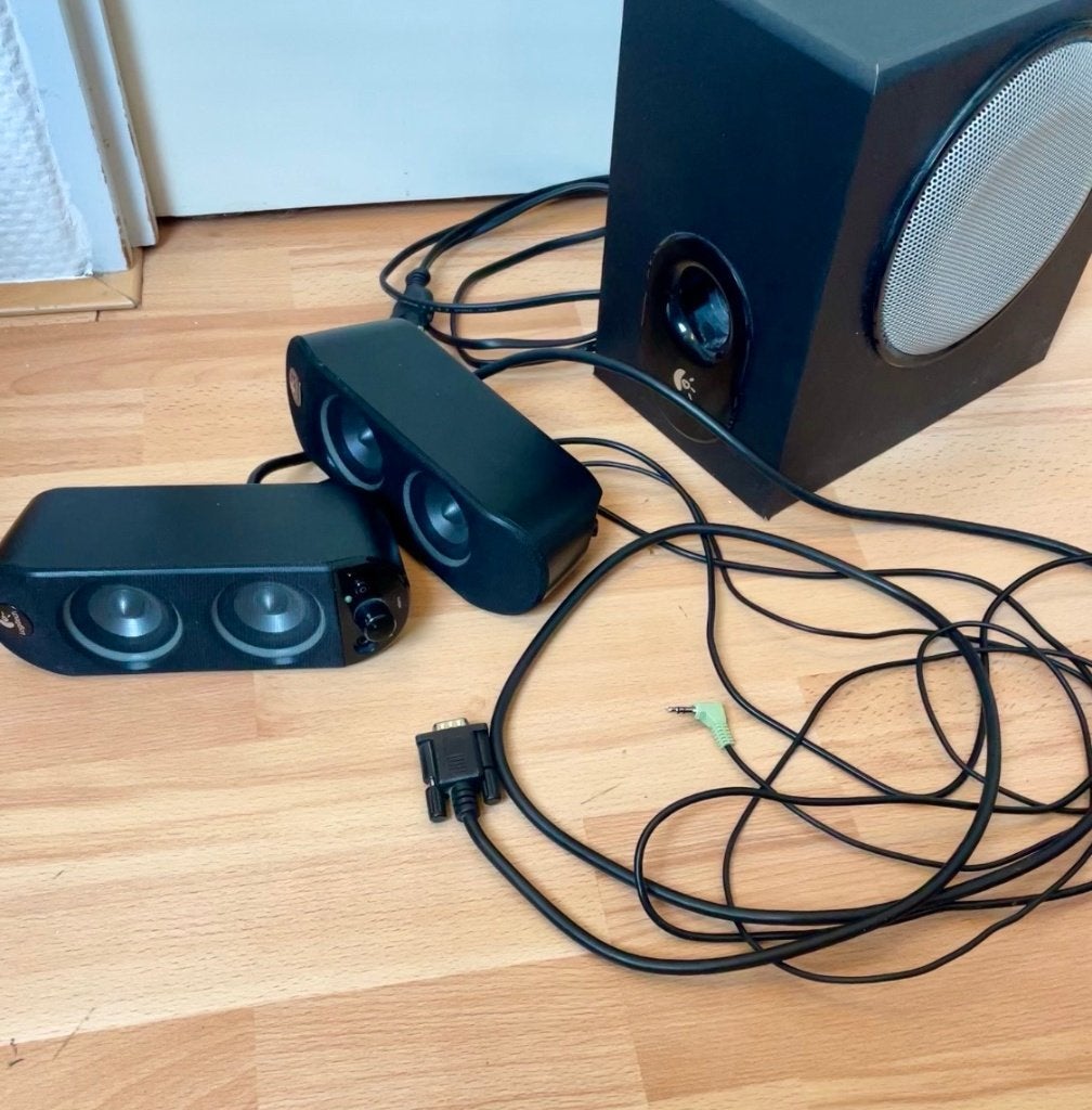 PC speakers met baskist, Computers en Software, Pc speakers, Ophalen of Verzenden, Gebruikt, Overige typen, Trust