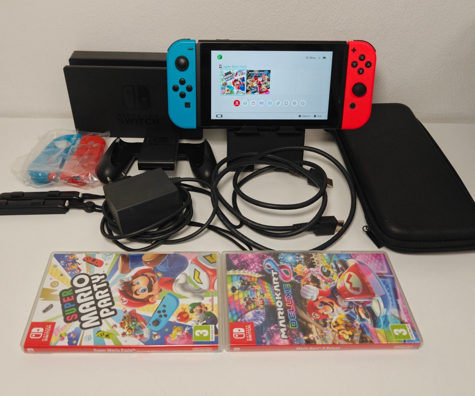 Nintendo switch V2, Spelcomputers en Games, Switch 2019 Upgrade, Nintendo switch, Met 2 controllers, Ophalen of Verzenden