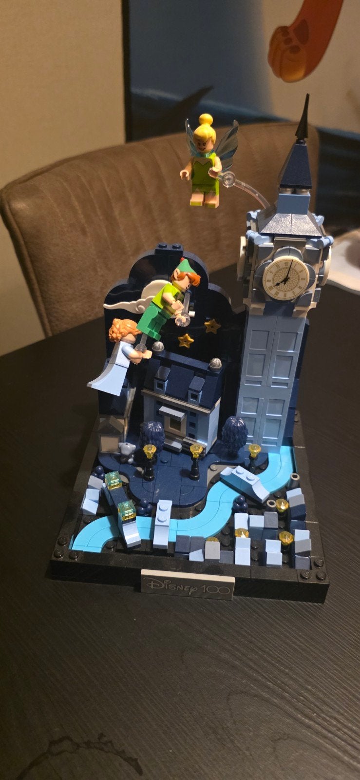 Lego Disney 100 Peter Pan & Wendy vliegen over Londen, Ophalen of Verzenden, Zo goed als nieuw, Overige merken