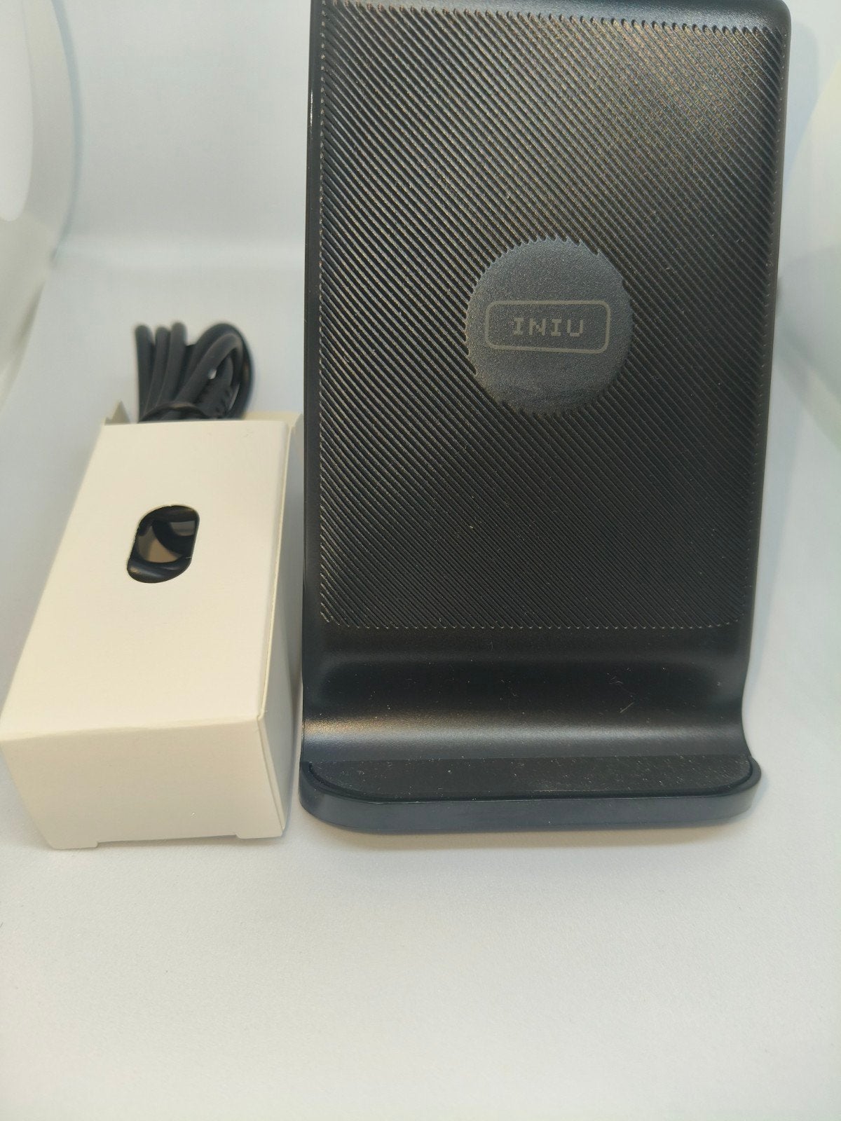 INIU 15W Draadloze Oplader Stand - Nieuw met USB-C, Ophalen of Verzenden, Iniu, Service@iniu.com, Iniu