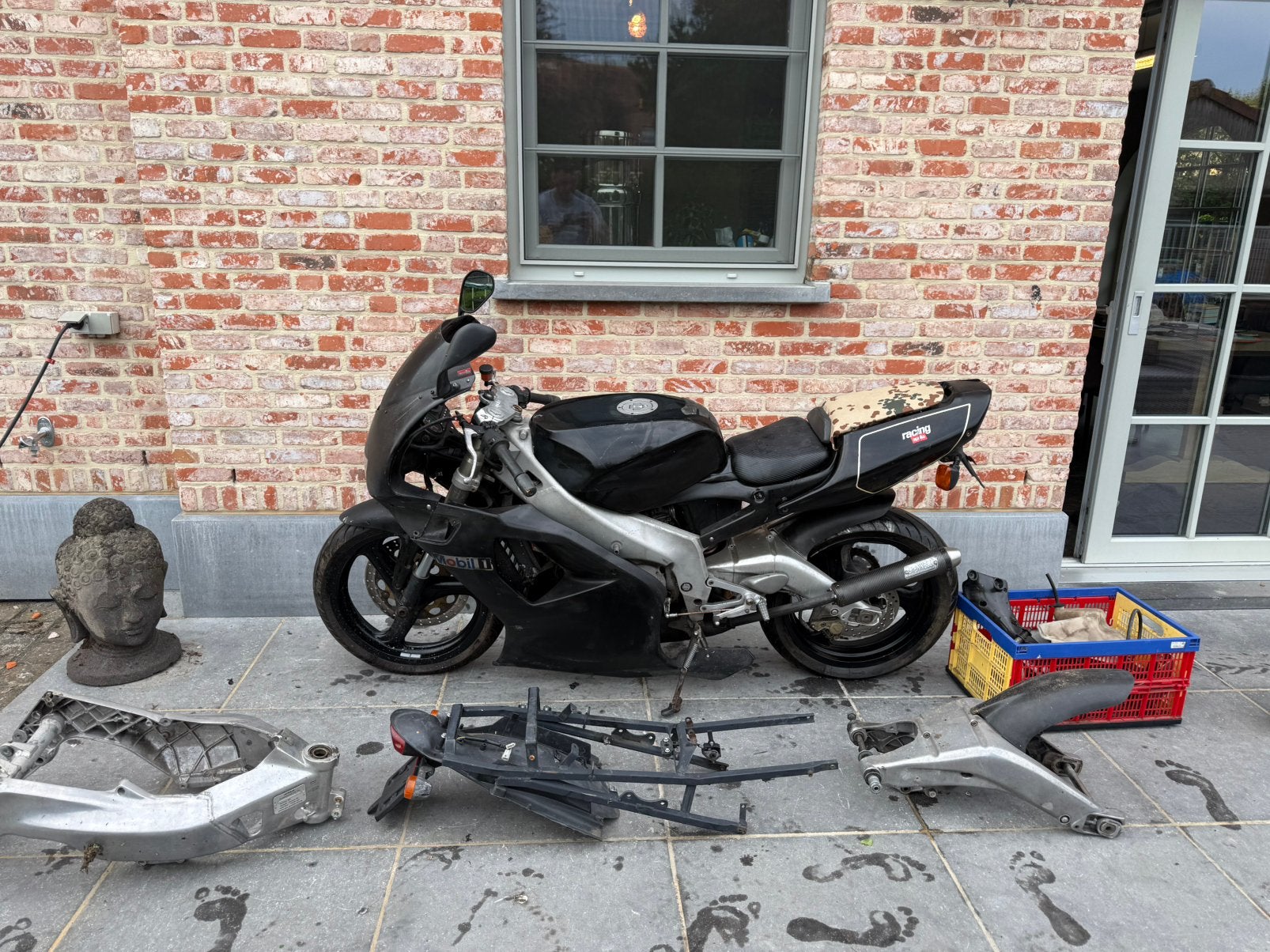 Aprilia rs 125+ onderdelen, Ophalen
