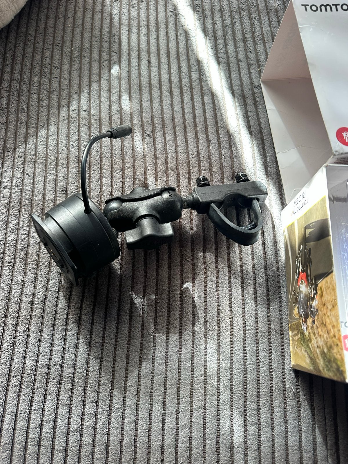 TomTom Rider 550 motor navigatie (nooit gebruikt)met houder, Ophalen, Nieuw