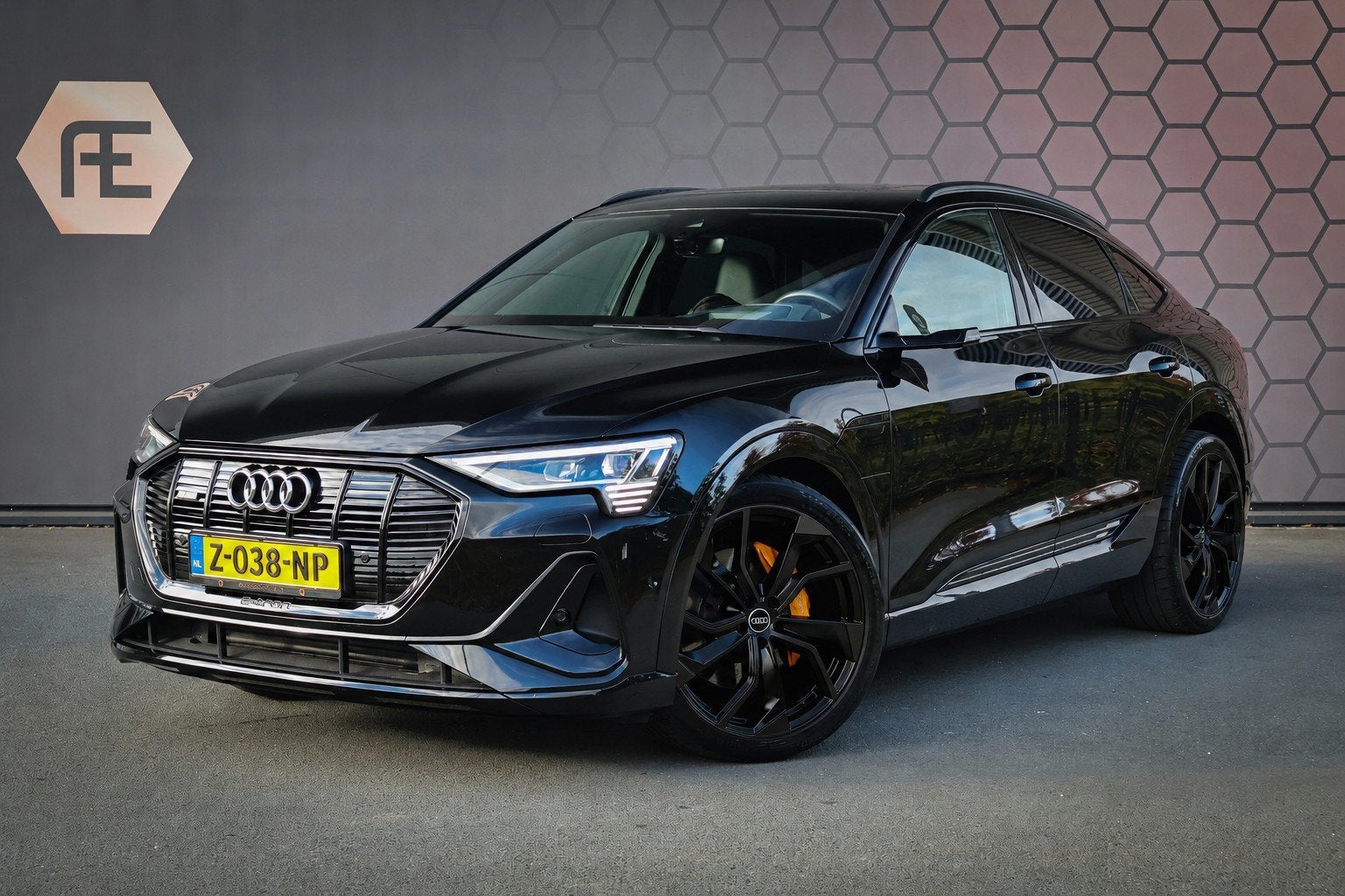 Audi e-tron Sportback 55 quattro 95 kWh | RS-STOELEN | ADAPT, Auto's, Dealer onderhouden, Zwart, 95 kWh, Zwart