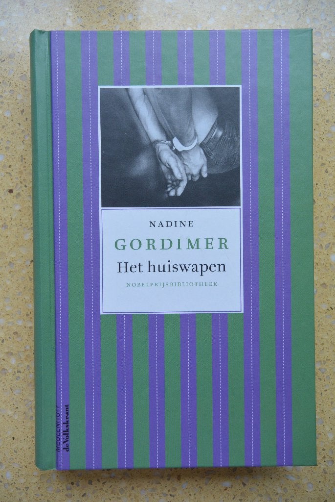 Het huiswapen - Nadine Gordimer - Nobelprijsbibliotheek, Wereld overig, Ophalen of Verzenden, Zo goed als nieuw, Nadine Gordimer