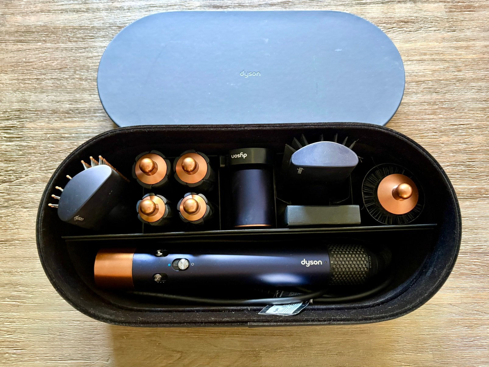 Dyson airwrap, Sieraden, Tassen en Uiterlijk, Uiterlijk | Haarverzorging, Ophalen, Zo goed als nieuw, Föhn of Haardroger